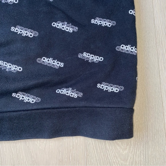 Adidas Favourites Crew Neck Sweatshirt men’s medium - Picture 6 of 7